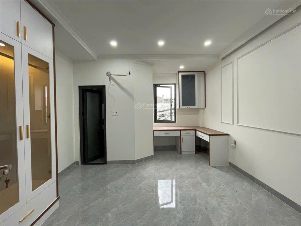 Bán nhà mới 100%. p.hiệp bình chánh  ngay chợ hiệp bình và trục phạm văn đồng & quốc lộ 13