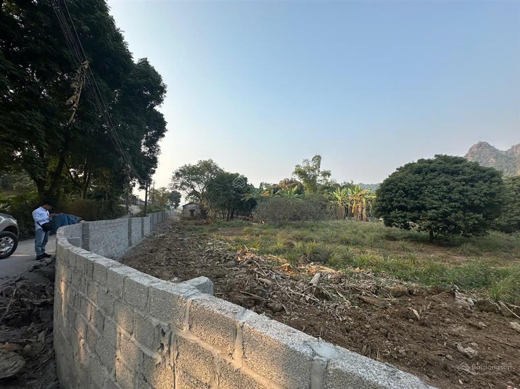 Chủ đang cần bán lô đất dt 3233m2 tại xã liên sơn, huyện lương sơn, tỉnh hòa bình
