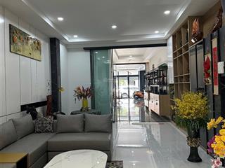 Nhà 5 tầng trần nguyên hãn  p. tân tiến  nha trang (có thang máy)