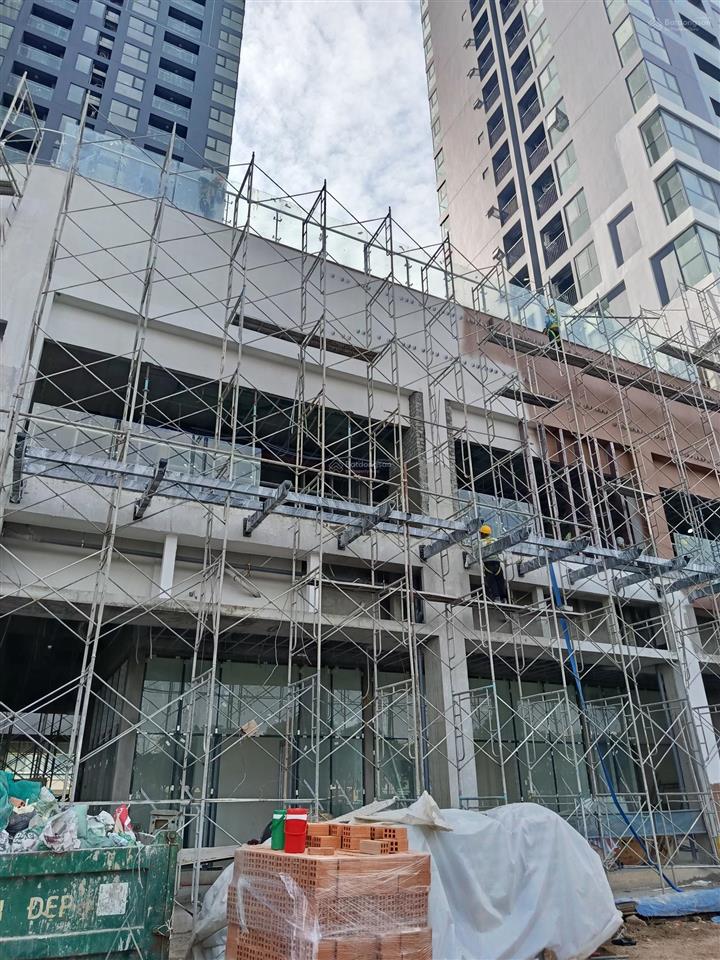 Bán shophouse d aqua , quận 8, 152m2, giá 9,2 tỷ, mặt tiền bến bình đông . 0394 000 *** oanh