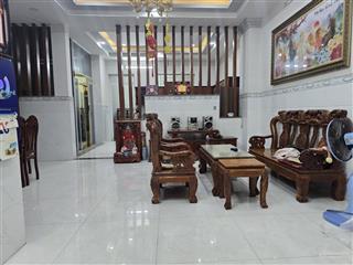 Bán biệt thự đẹp, gần bến xe quận 8, tp. hcm. giá rẻ