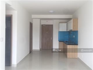 Cần bán citisoho căn 2 phòng ngủ, 2wc hoàn thiện cơ bản giá 2.25 tỷ căn góc. 0938 821 ***