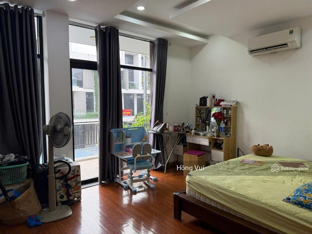 Chính chủ đổi nơi ở mới cần bán citibela gồm trệt 2 lầu giá 8.2 tỷ hoàn thiện. 0938 821 ***