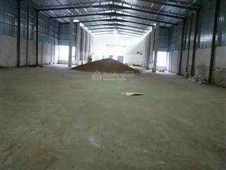 Cho thuê kho xưởng, mặt bằng kinh doanh 620m2 giá 45 triệu, đường xe container