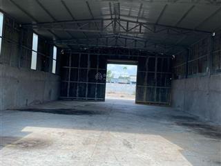 Cho thuê kho xưởng tdtkv 300m2 giá 10 triệu kênh trung ương, đường xe tải 5 tấn