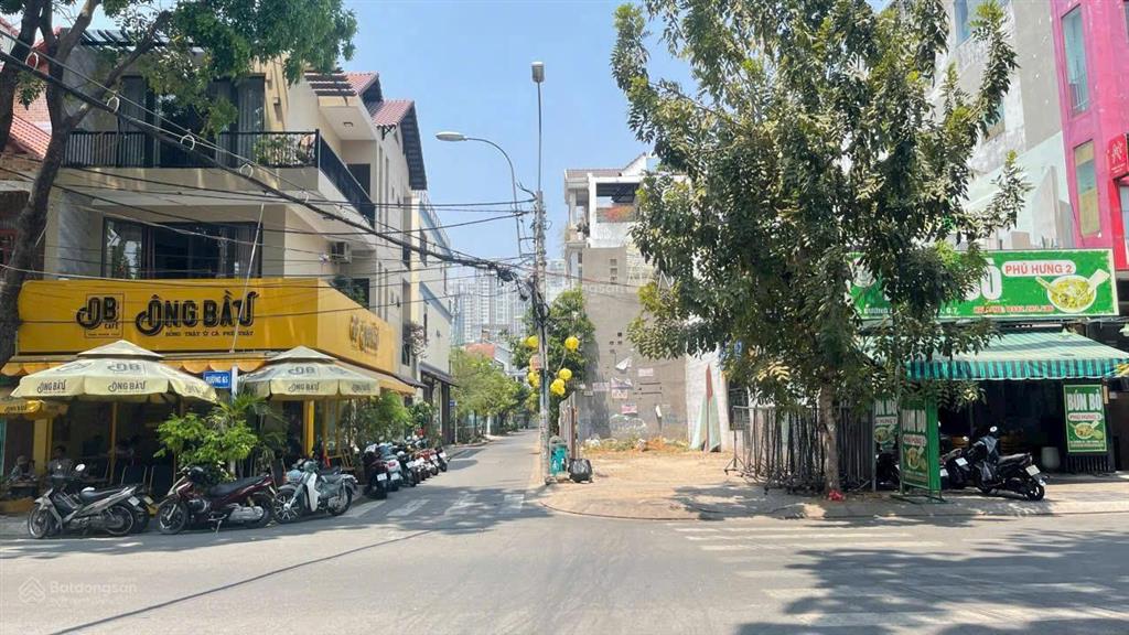 Bán lô góc, trục đường chính khu dân cư, đường nguyễn thị thập gần siêu thị lotte mart, quận 7
