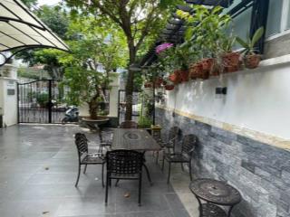Biệt thự liên kế phú mỹ hưng size 7x20, sân trước gần 60m2, khu yên tĩnh view nhìn biệt thự