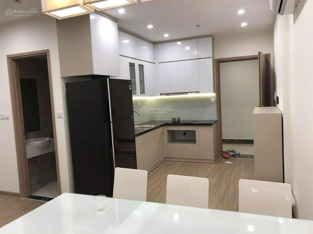 Chính chủ cần tiền bán gấp 2pn + 64m2 tòa sa5 the sakura vinhomes smart city. giá 4.1 tỷ bao phí