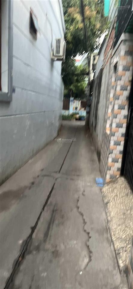 Nhà 1 trệt, 2 lầu hẻm 292 đường 30/4, hướng đông nam, gần chợ, ngân hàng, trường học  0908 924 ***