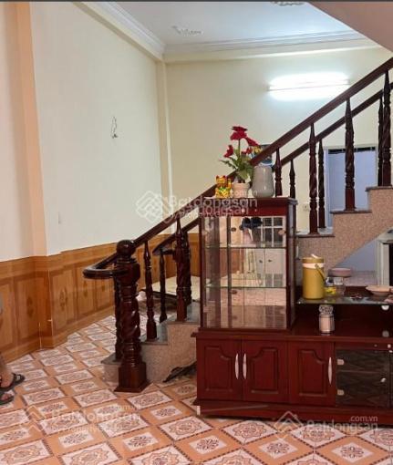 Nhà 1 trệt, 2 lầu hẻm 292 đường 30/4, hướng đông nam, gần chợ, ngân hàng, trường học  0908 924 ***