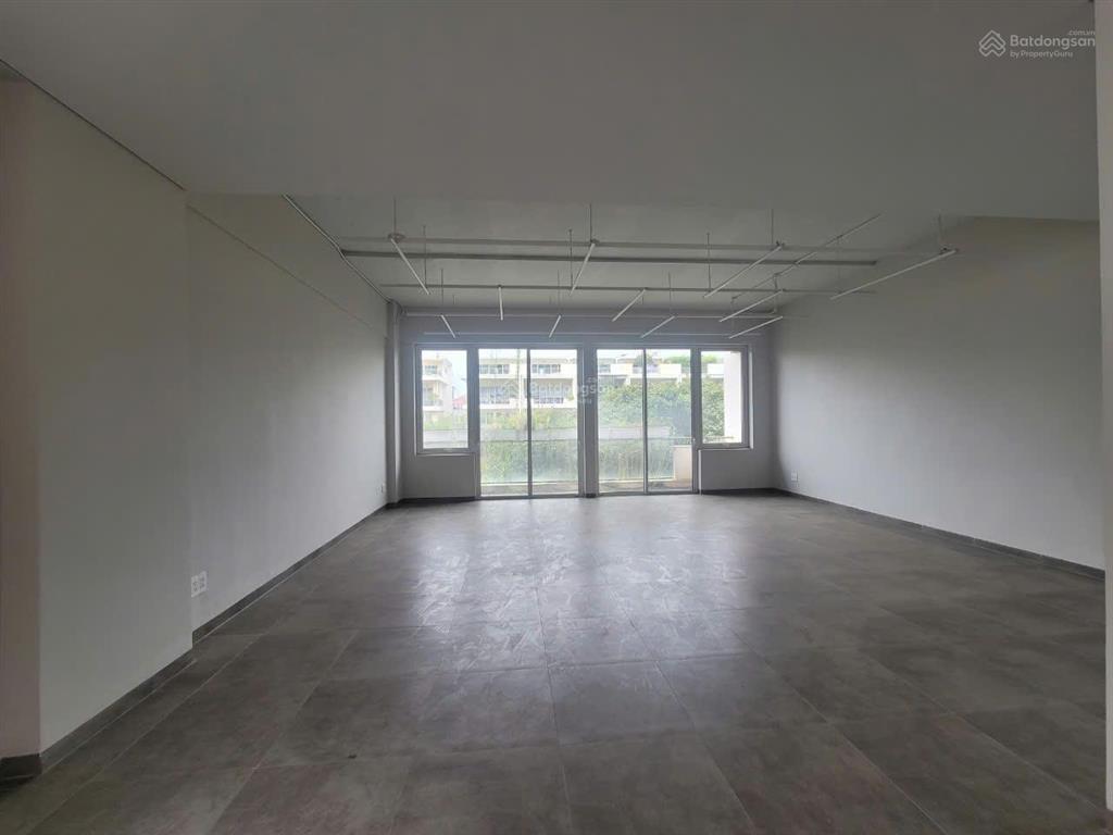 Giá thuê tốt nhất nguyên căn shophouse nguyễn cơ thạch sala 5 tầng, 700m2 giá thuê 185 triệu/tháng