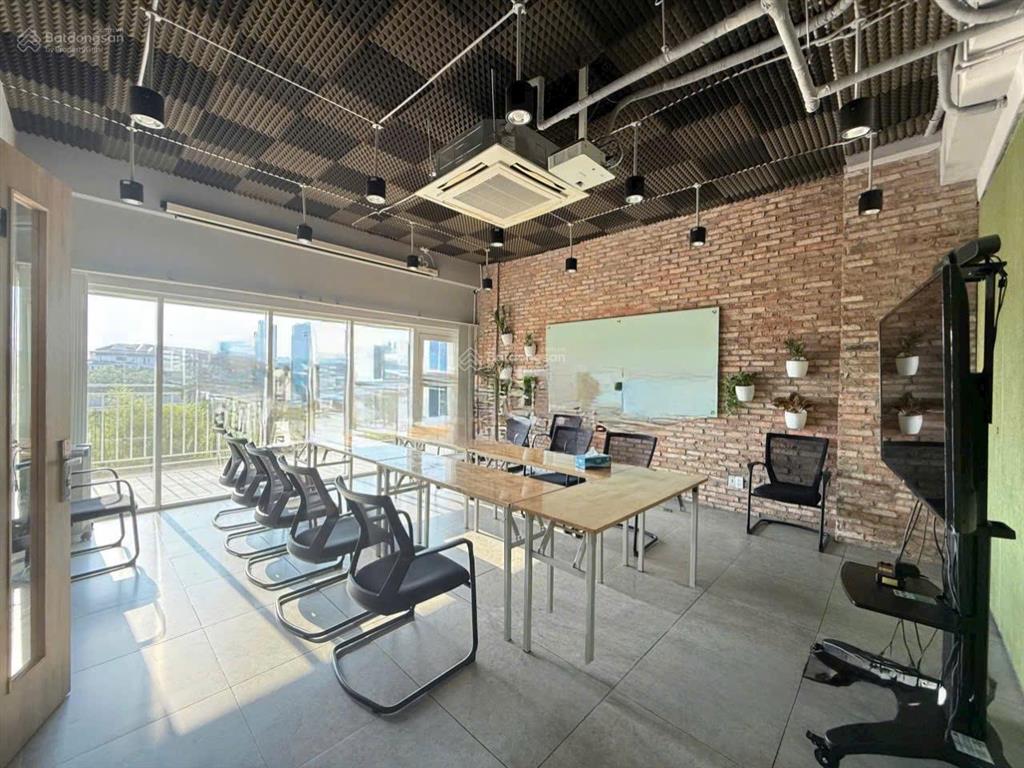 Giá thuê tốt nhất nguyên căn shophouse nguyễn cơ thạch sala 5 tầng, 700m2 giá thuê 170 triệu/tháng
