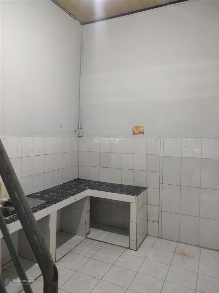 Nhà 1 sẹc quang trung, 4mx10m, lầu, 2pn, có nội thất, hẻm xe hơi, giá 8 triệu