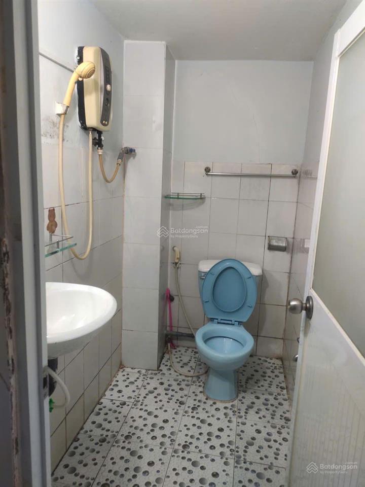 Nhà 1 sẹc quang trung, 4mx10m, lầu, 2pn, có nội thất, hẻm xe hơi, giá 8 triệu