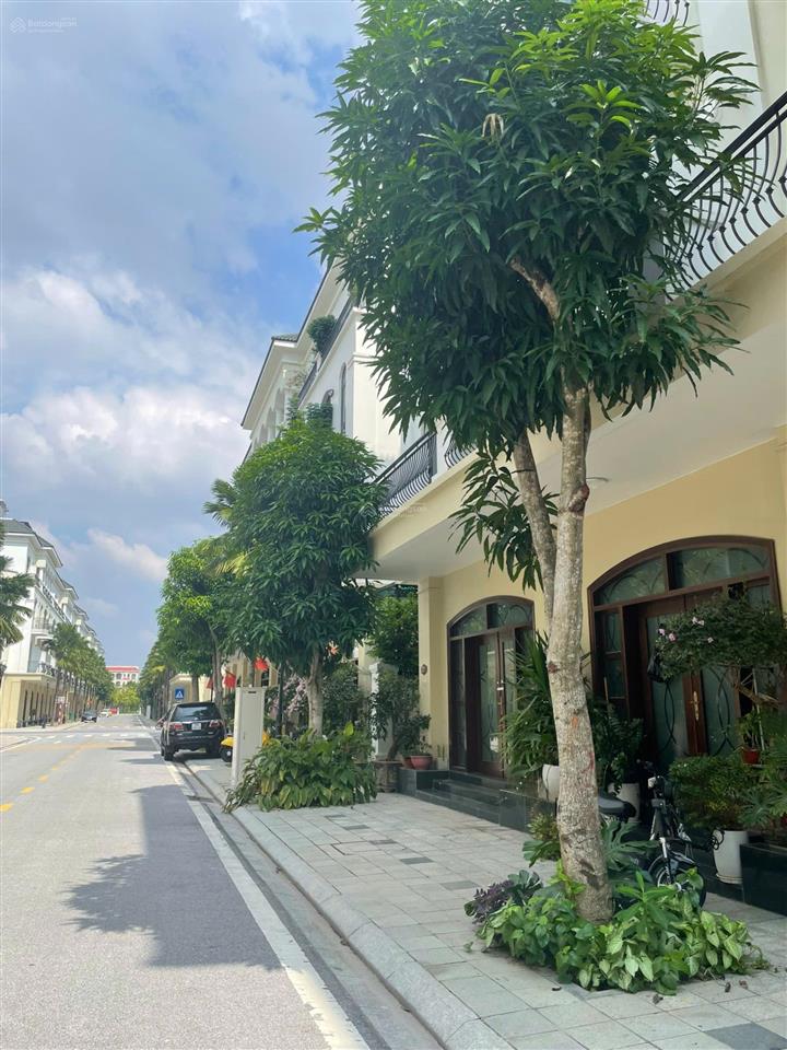 Vinhomes ocp2 chủ nhà muốn bán nhanh căn chà là, dt 63m2, giá chỉ 8,3 tỷ, vị trí đẹp