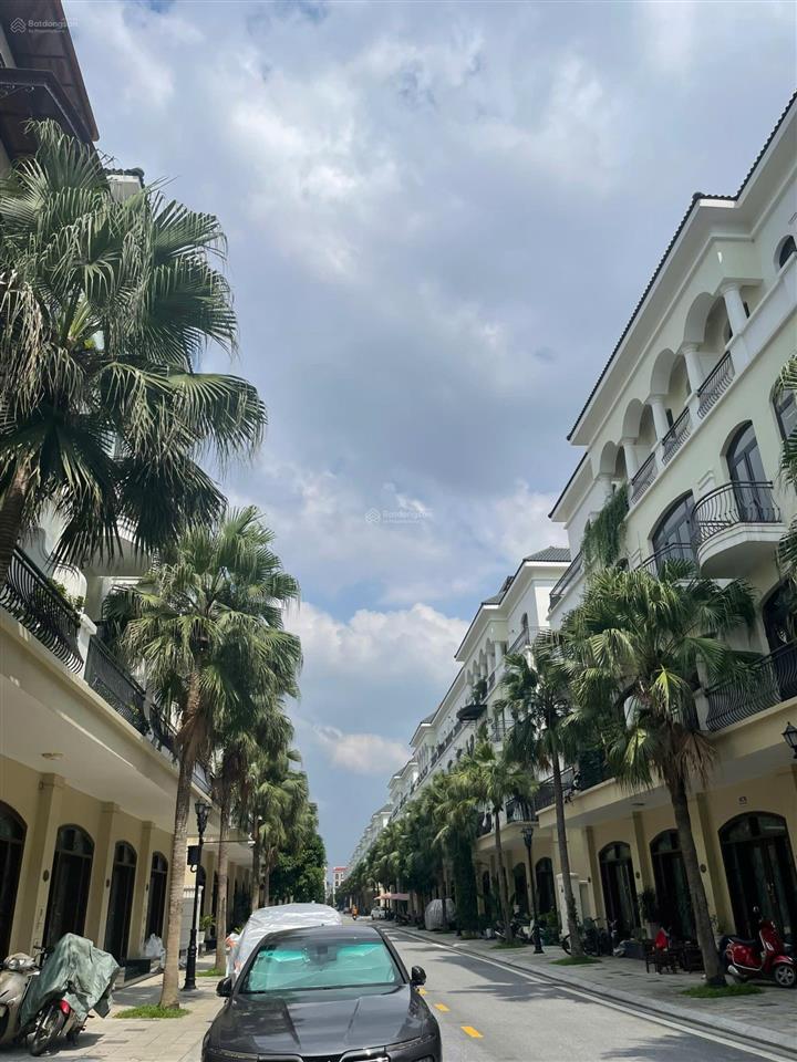 Vinhomes ocp2 chủ nhà muốn bán nhanh căn chà là, dt 63m2, giá chỉ 8,3 tỷ, vị trí đẹp