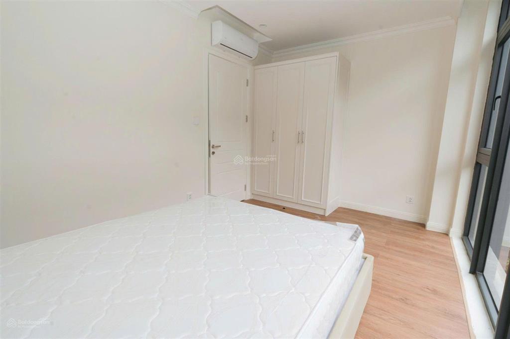 Vinhomes ocp3 bán 3 căn xẻ khe giá 10,5 tỷ, dt 78m2, hoàn thiện full đồ, cho thuê hoặc về ở ngay.