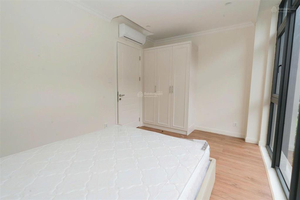 Vinhomes ocp3 bán 3 căn xẻ khe giá 10,5 tỷ, dt 78m2, hoàn thiện full đồ, cho thuê hoặc về ở ngay.