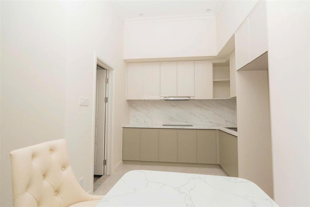 Vinhomes ocp3 bán 3 căn xẻ khe giá 10,5 tỷ, dt 78m2, hoàn thiện full đồ, cho thuê hoặc về ở ngay.