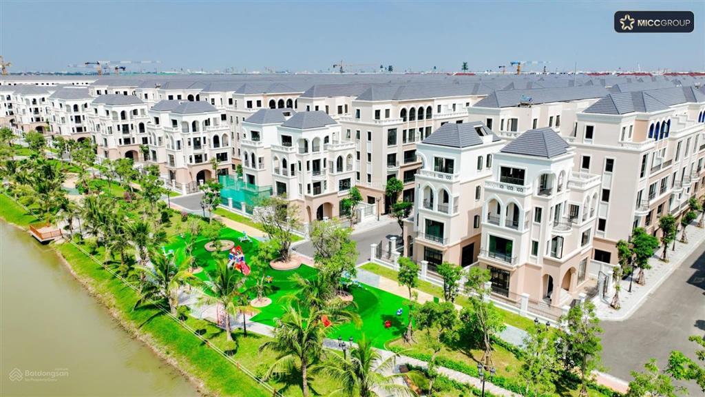 Vinhomes ocp2 em có căn cọ xanh giá tốt cần bán, dt 65m2, mt 5m, giá 8,9 tỷ, ngay gần trường vin