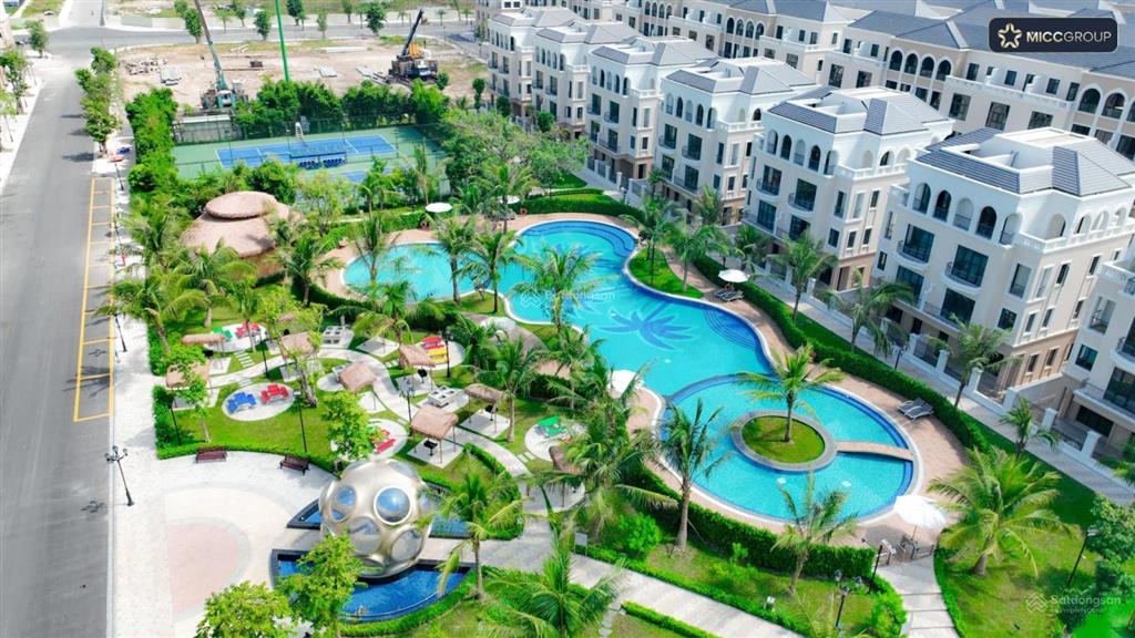 Vinhomes ocp2 em có căn cọ xanh giá tốt cần bán, dt 65m2, mt 5m, giá 8,9 tỷ, ngay gần trường vin