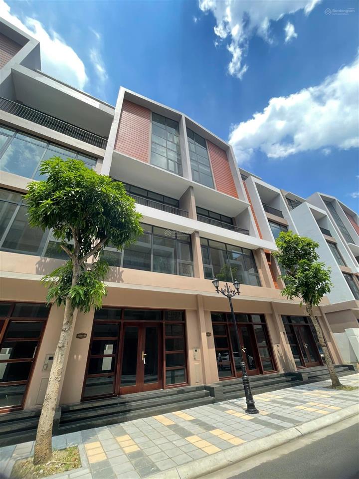 Vinhomes ocean park 3 bán nhanh căn phố biển dt 78m2, hoàn thiện 5 tầng, giá 11,5 tỷ, mặt tiền 6m