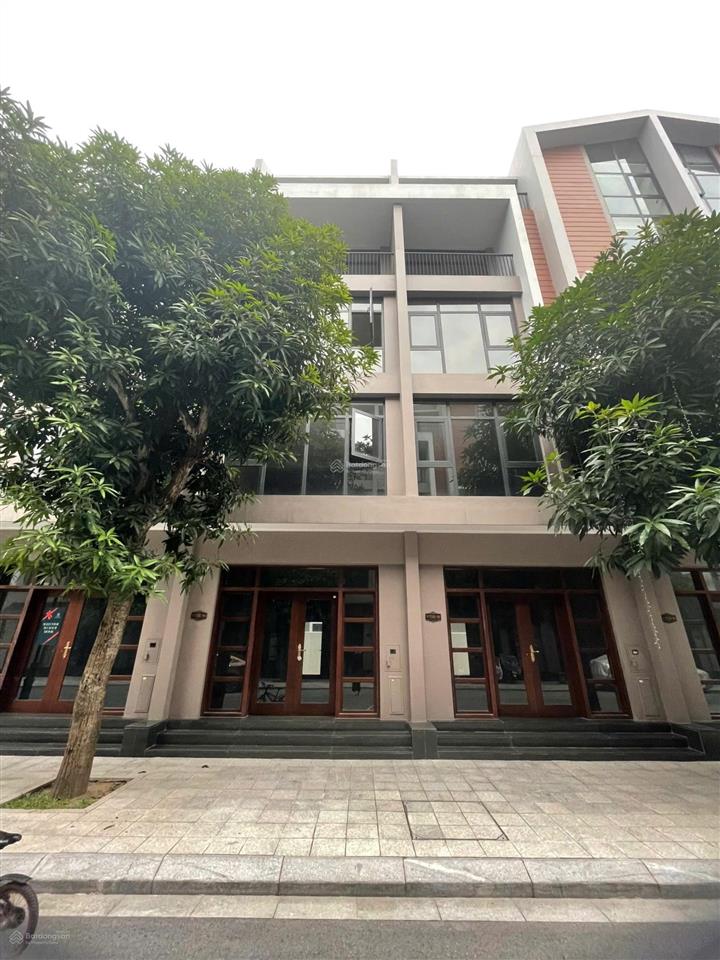 Vinhomes ocean park 3 bán nhanh căn phố biển dt 78m2, hoàn thiện 5 tầng, giá 11,5 tỷ, mặt tiền 6m