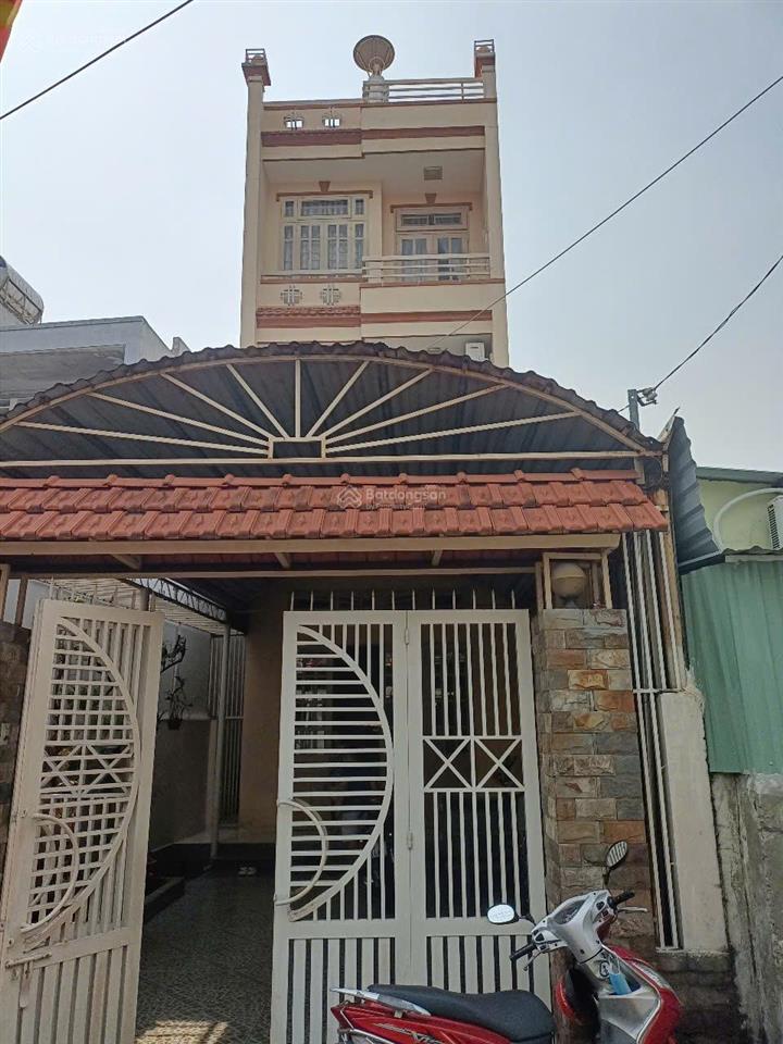 Mặt tiền kinh doanh đúc 4 tấm ngay nguyễn văn quá chỉ 6 tỷ/88m2