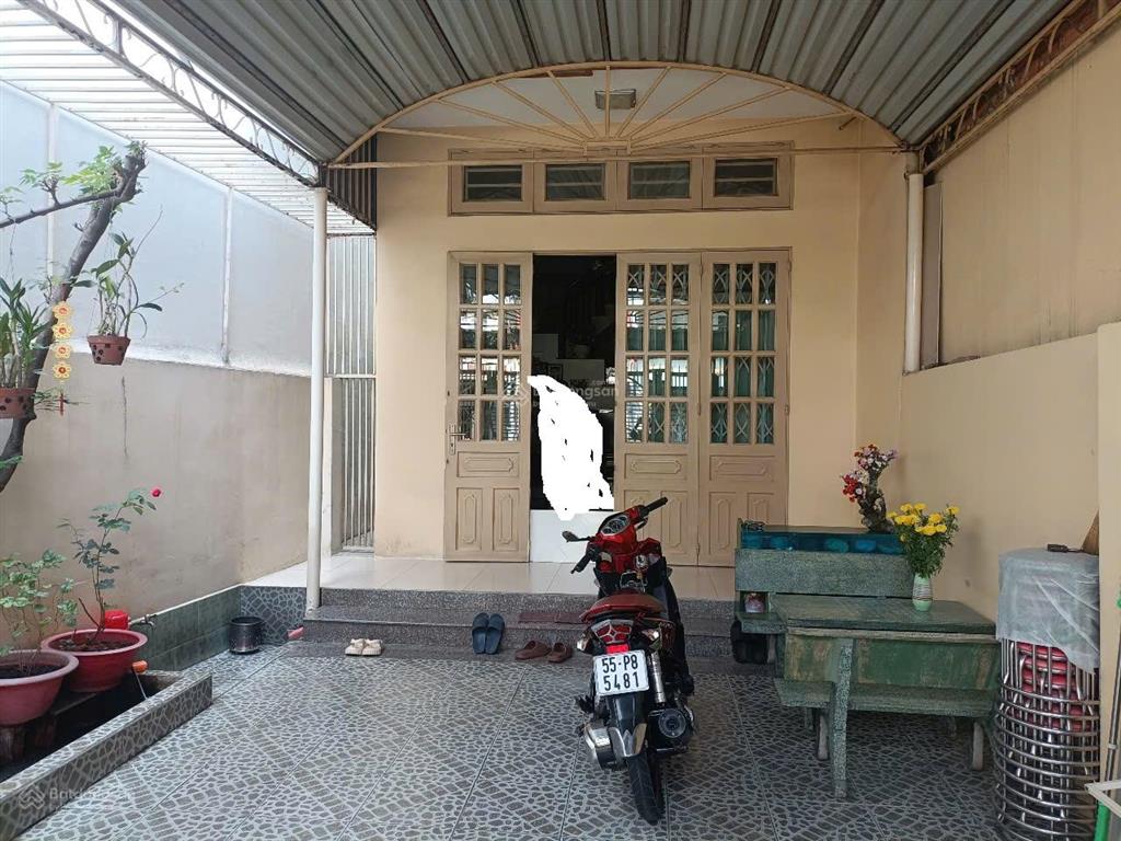 Mặt tiền kinh doanh đúc 4 tấm ngay nguyễn văn quá chỉ 6 tỷ/88m2