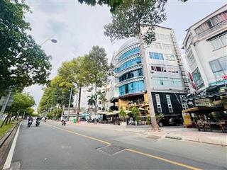 Góc 2 mt pasteur, q3. dt 10 x 37m, nh (335m2). xd hầm + 8t. lề đường 7m. giá 220 tỷ. 0932 262 ***