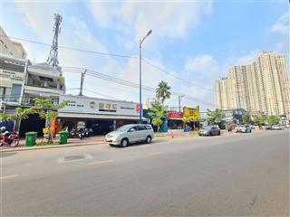 Giảm giá mạnh 21 tỷ. mt phạm văn đồng đối diện gigamall. dt 20x40m. xd hầm + 7 t. giá 79 tỷ