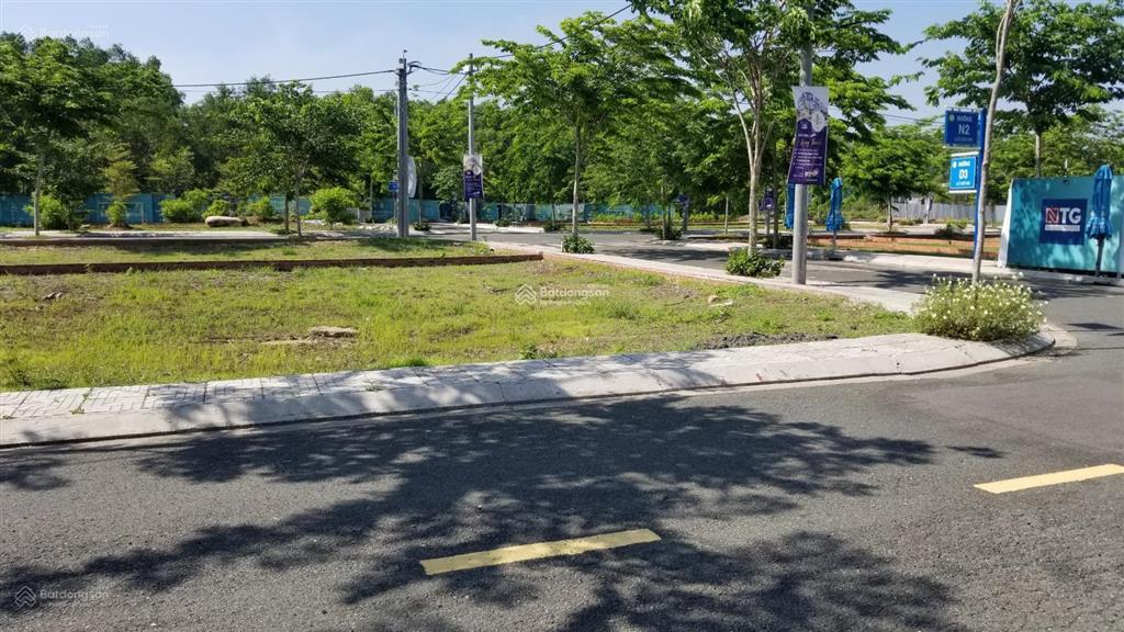 Chính chủ cắt lỗ lô đất giá của 2018 đd ubnd long phước  long thành