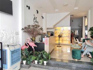 Nhà phố nha trang  cách biển nha trang 400m