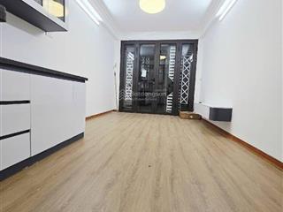 Bán nhà riêng tại phố xã đàn, chỉ vài bước ra phố, căn nhà 5 tầng thoáng sáng, sổ riêng, 7.55 tỷ