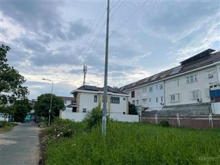 Bán nhà đ. số 7, p. long trường, thủ đức, 6*11m, 2 lầu 3.5 tỷ.  0986 606 ***