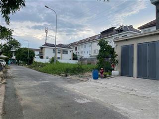 Mình chính chủ cần bán gấp miếng đất ngang 11m*6m, giá 3.5 tỷ.  0986 606 *** mr đa