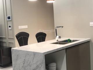 Chính chủ cần bán căn hộ 2pn, 2wc căn góc, 78m2 tại kingdom 101, 6.4 tỷ.  0918 139 *** mr đa