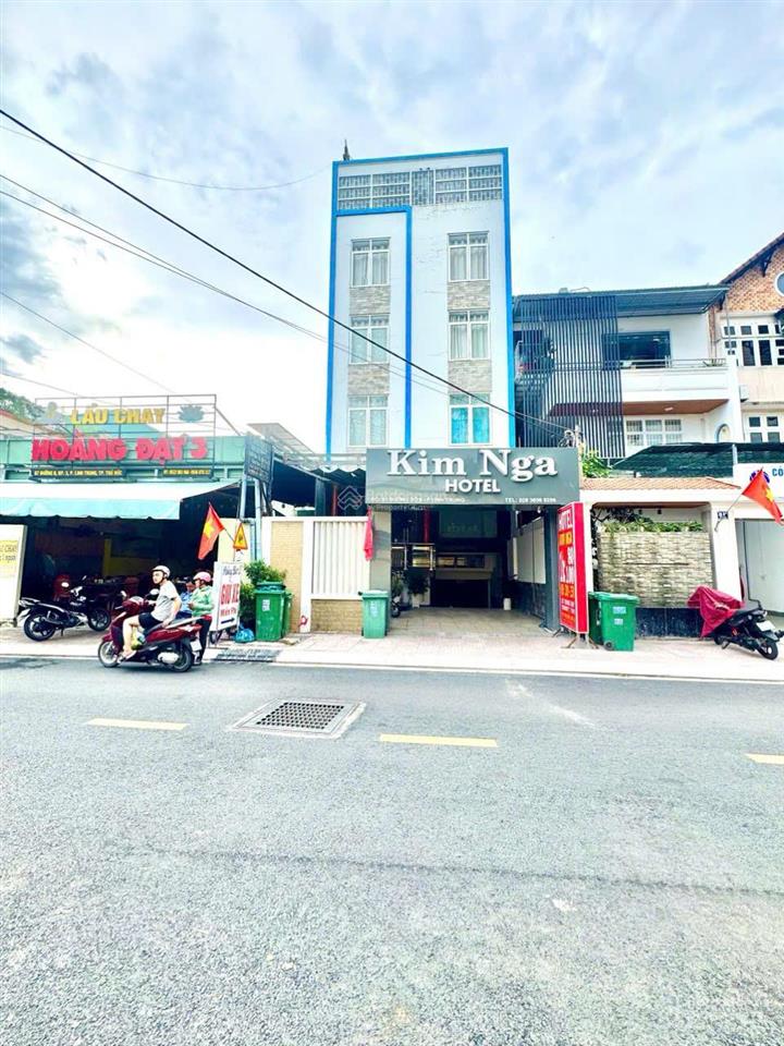 Tôi chính chủ cần bán nhà mặt tiền đường số 8, dt 7*18m, giá 19 tỷ thương lượng