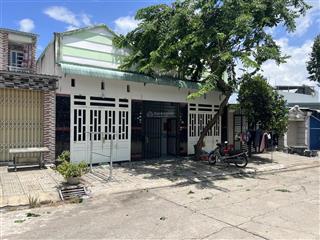 Bán 1 dãy trọ sát chợ mới mỹ phước 3 hiện đang vay bank , cần bán liền trong tháng để trả ngân hàng