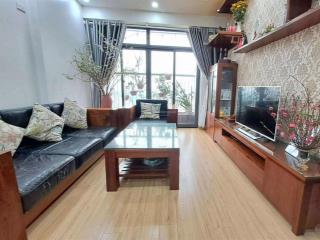 Chính chủ bán rẻ, gấp căn góc tòa 18t the golden an khánh, 70m2, 2 pn full nội thất ở ngay