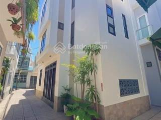 Cần bán nhà 3 tầng kiệt oto hoàng diệu, giá rẻ.
