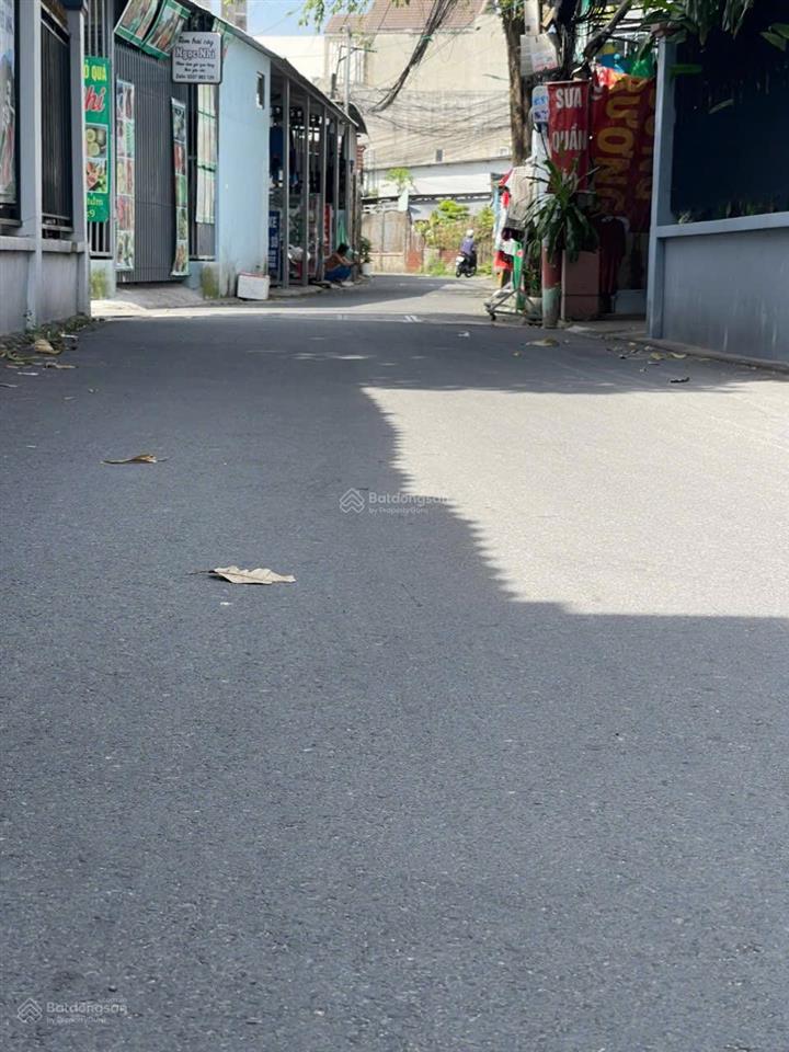 Bán đất phú lợi trung tâm ngay chợ đình vị trí quá đẹp ạ. đường 5m thông từ đường huỳnh văn luỹ