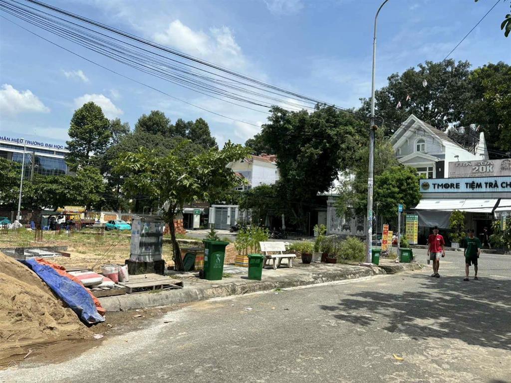 Bán lô đất 447b lê văn việt 72m2 giá 7,5 tỷ