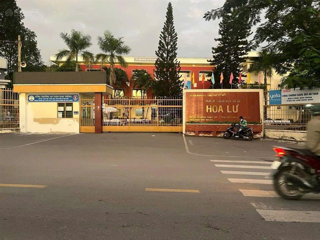 Bán đất mặt đường 11 ngay trường thcs hoa lư sát ga metro thủ đức 70m2 giá 4,6 tỷ