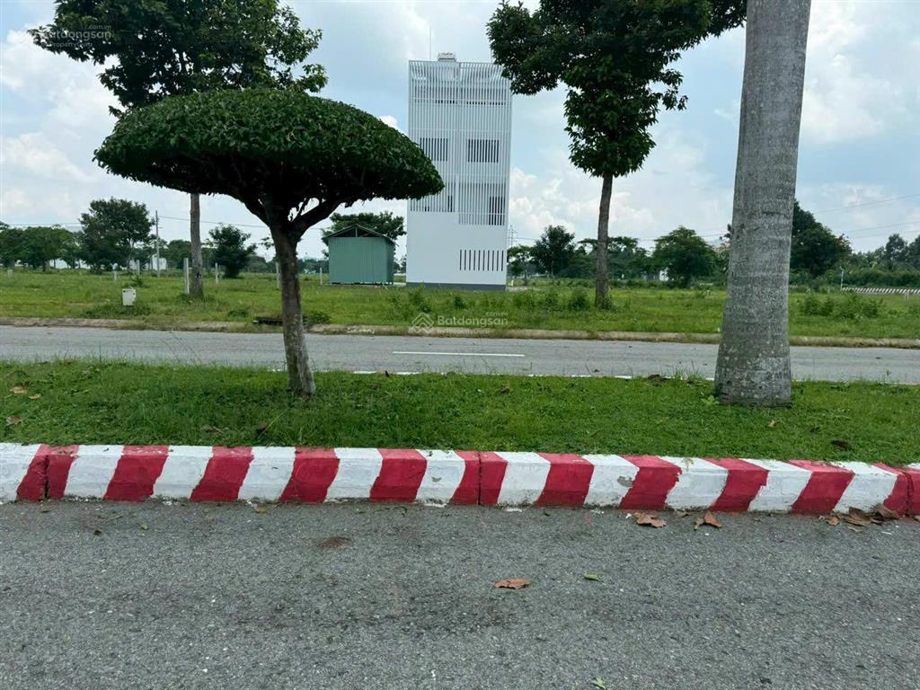 Bán đất đường lớn kinh doanh buôn bán lề 9m mt 7,2m