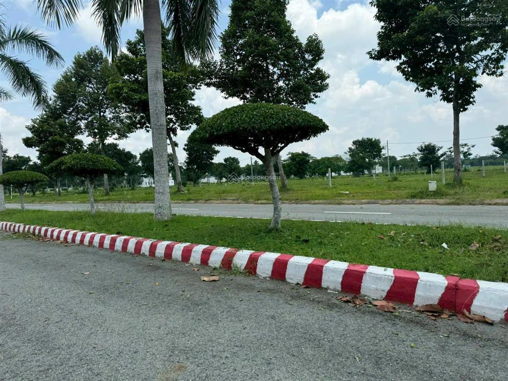 Bán đất đường lớn kinh doanh buôn bán lề 9m mt 7,2m