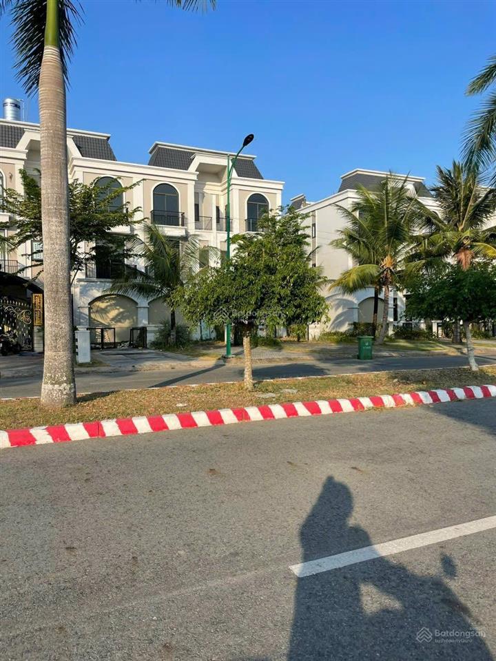 Bán đất đường lớn kinh doanh buôn bán lề 9m mt 7,2m