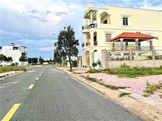 Bán lô góc 2 mặt tiền khu aeon tân an đối diện công viên