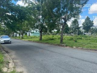 Bán đất đối diện trường học quốc tế ngay aeon khu green city