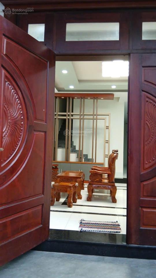 Cho thuê nhà nguyên căn 4 tầng mặt tiền lê thiết hùng (12m)